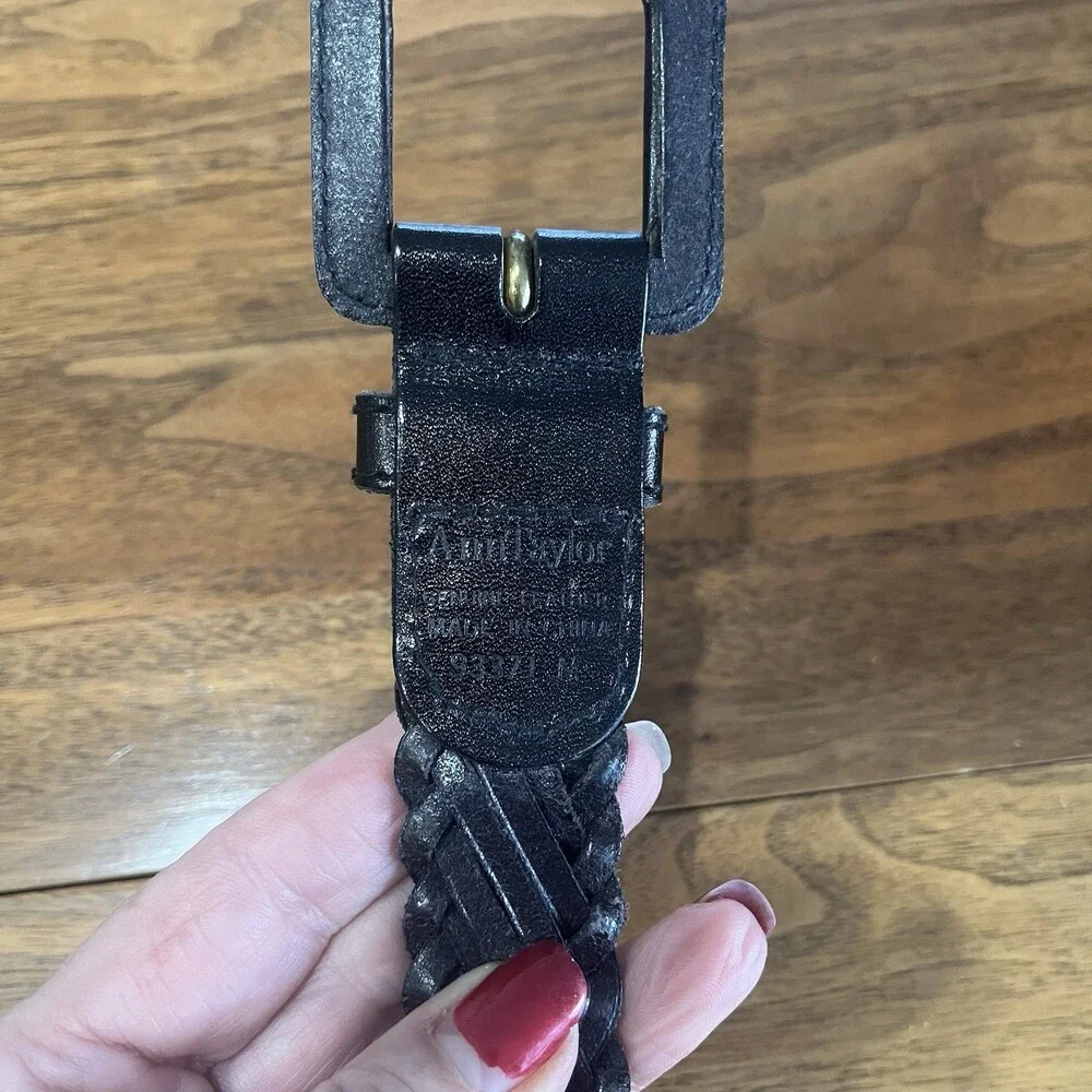 Ann Taylor Black Leather Braided Belt Medium Classic Casual‎ Career